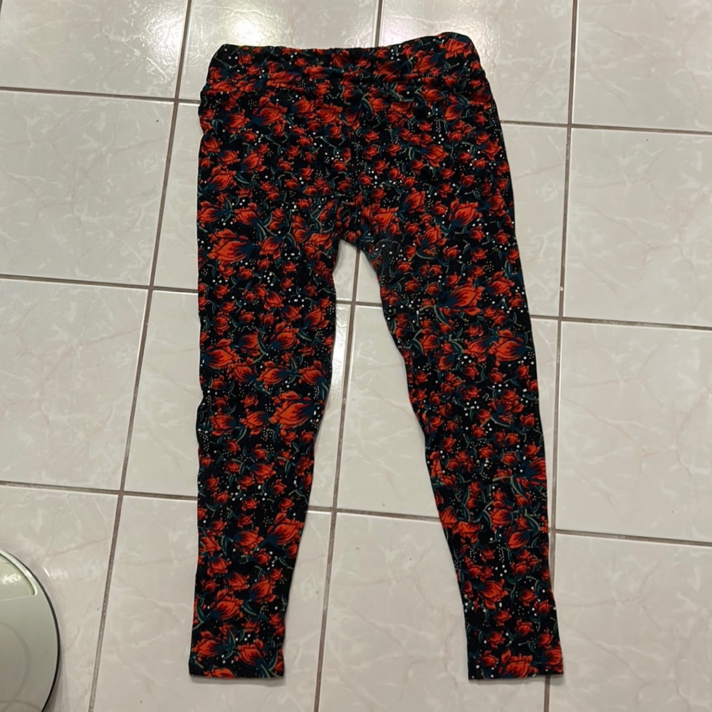Lularoe Leggings (TC)